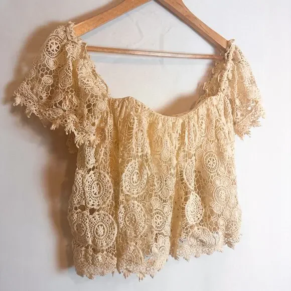 3 FOR $50! 🎁 TULAROSA Off Shoulder Amelia Bustier Crop Sz. S Eggshell Cr… - Picture 3 of 6